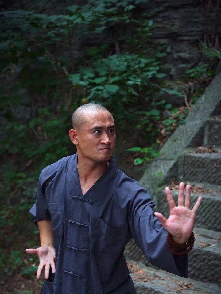 Master palm technique